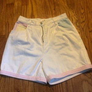 Long vintage 80’s style shorts.